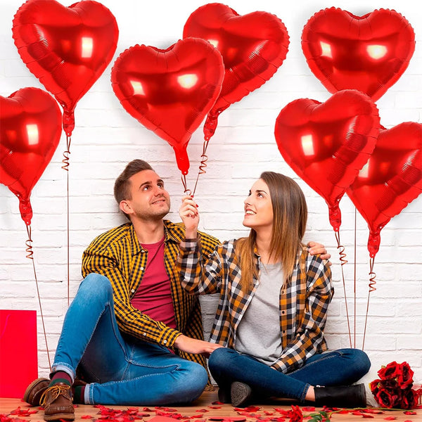 Red Heart Celebration Garland Pack